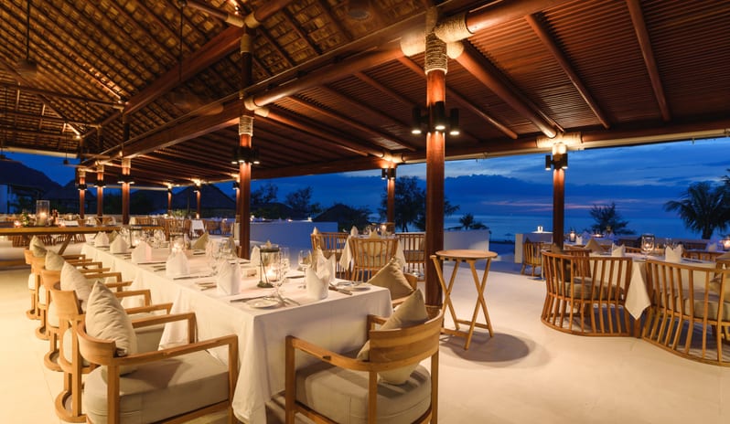 ROYAL SANDS KOH RONG - OCEAN AT NIGHT 2